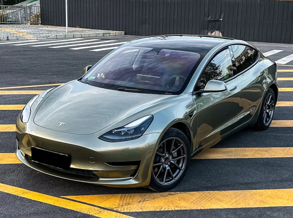 Aventurine Green Car Wrap