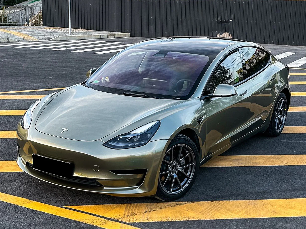 Aventurine Green Car Wrap