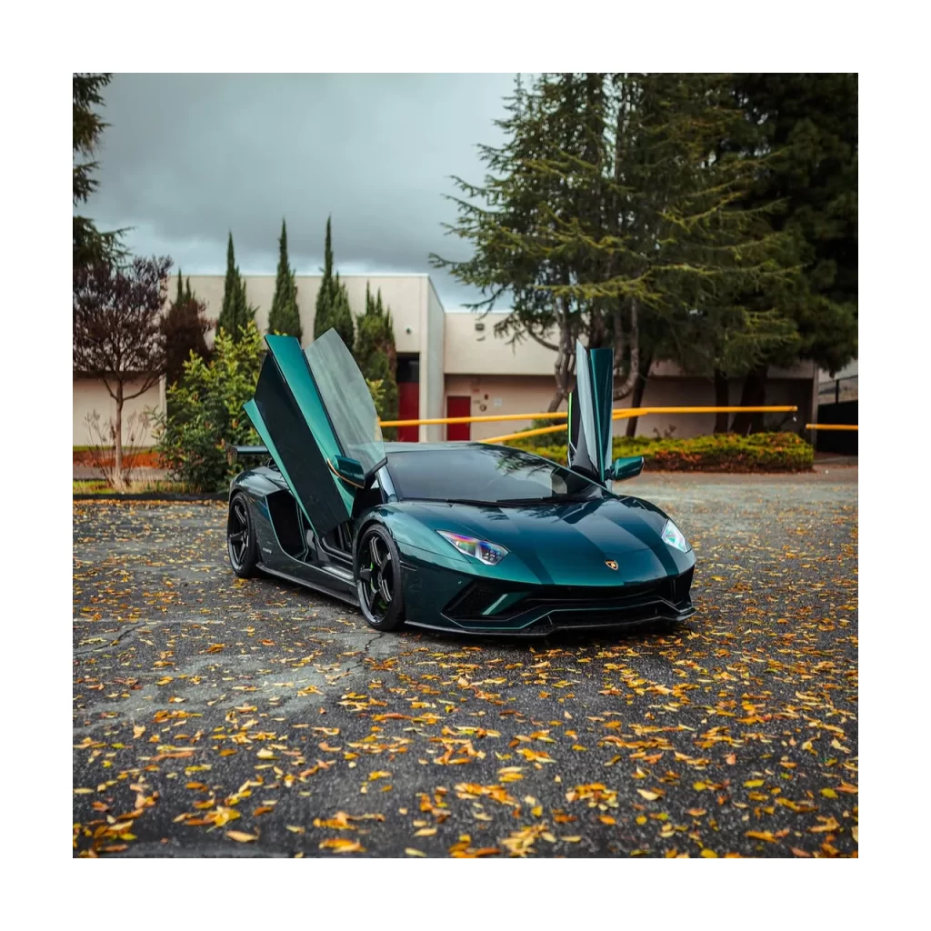 Emerald Green Film: Why Jewel Tones Are Dominating 2026 Car Customization