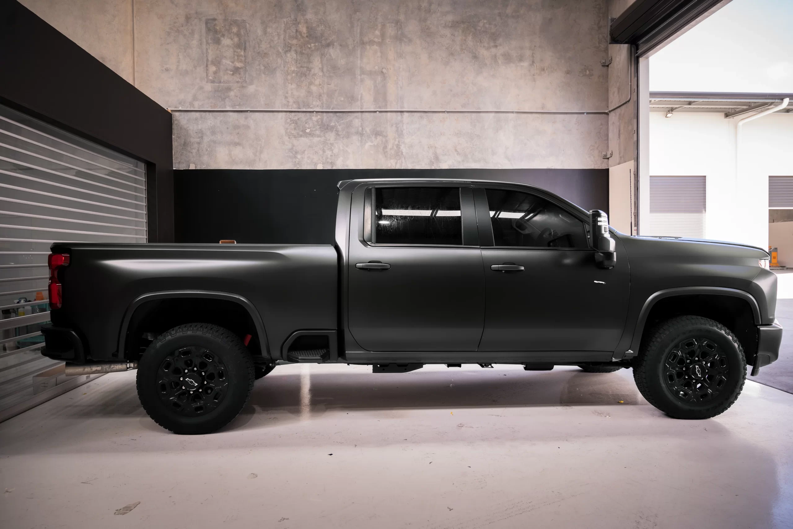 Satin Black Matte: Choosing the Perfect Finish for Your Ride