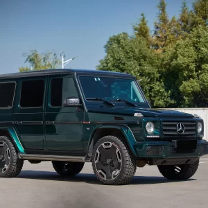 Emerald Green Film: Why Jewel Tones Are Dominating 2026 Car Customization