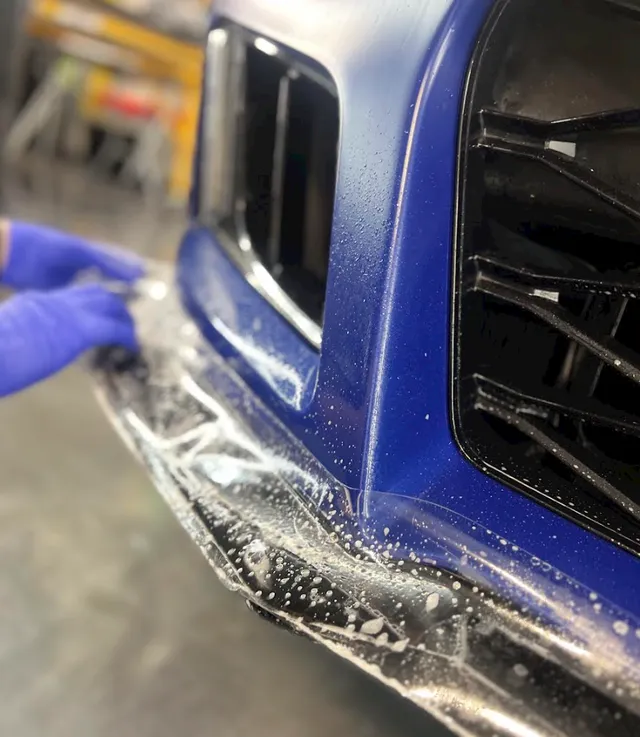 Plástico PPF: Your Vehicle's Paint – Why Every Car Owner Needs Paint Protection Film