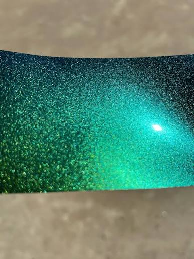 Gloss Metallic Emerald Green Paint Protection Film: Color Upgrade for Your Vehicle